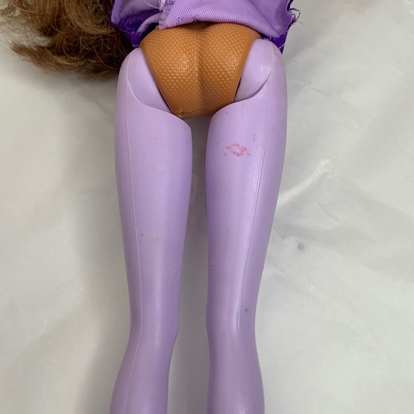 Viveka Barbie Musketeer - Picture 4 of 7